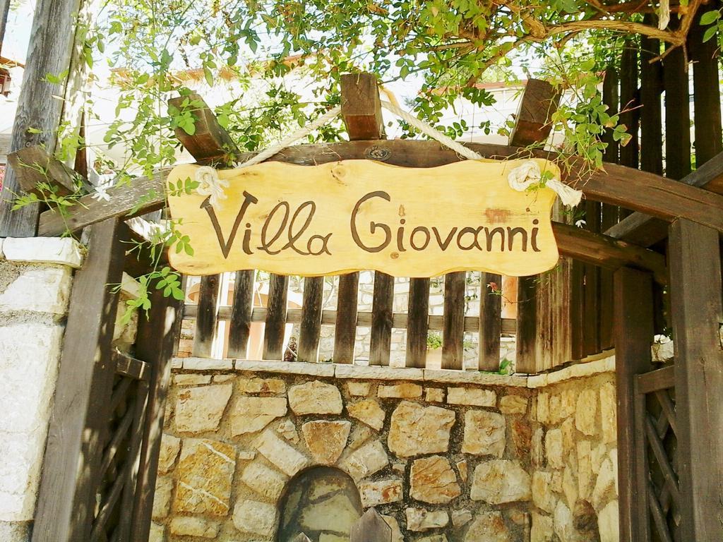 Villa Giovanni 파랄리아 브라초우 외부 사진